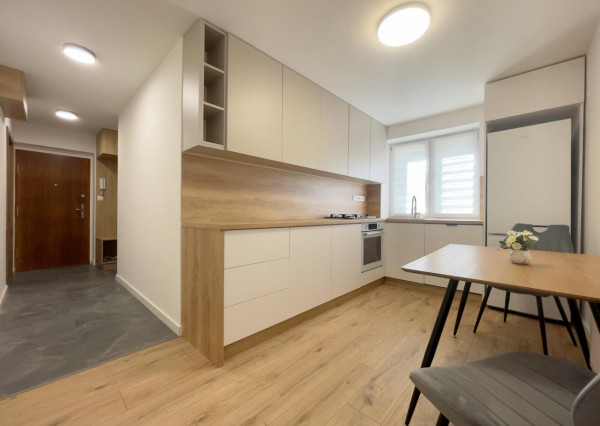 Útulný a zrekonštruovaný 1-izbový byt 40 m², Komárno
