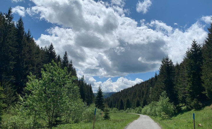 Pozemok s domom na predaj, Heľpa