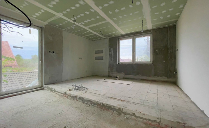 NOVÁ CENA !!! Nadštandardný rodinný dom so začatou rekonštrukciou, Nová Stráž - fotografia 13