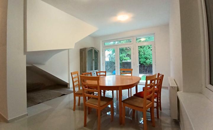 Rodinný dvojdom s možnosťou nadstavby na predaj, Nesvady - fotografia 3