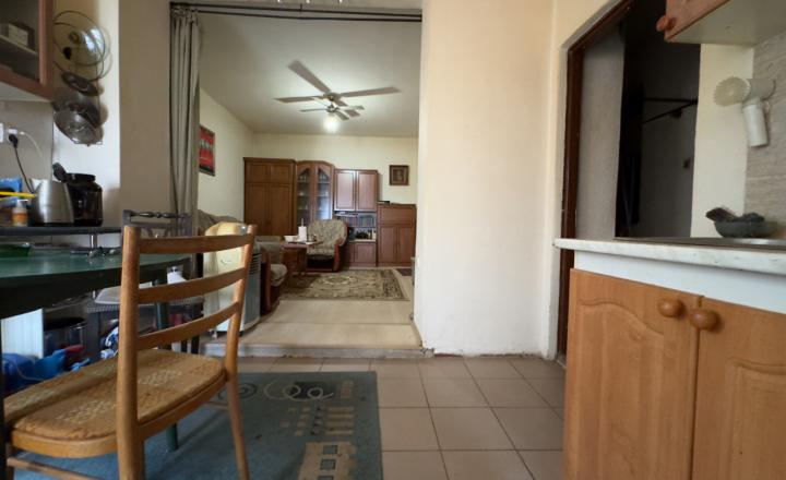 Dom na predaj alebo výmenu za 2 izbový byt Komárno - fotografia 5