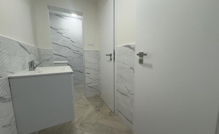 Administratívno–obchodná budova s potenciálom – investícia, ktorá dáva zmysel - fotografia 15