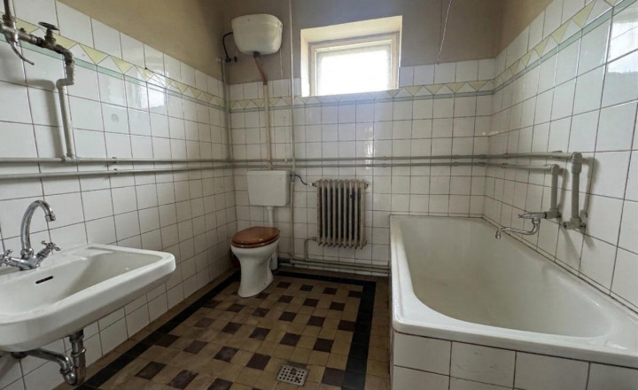Rodinný dom na predaj, Okoličná na Ostrove - fotografia 12