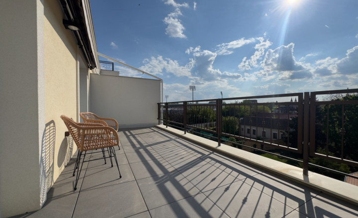 Jednoizbový moderný apartmán s veľkou terasou, Komárno - fotografia 7