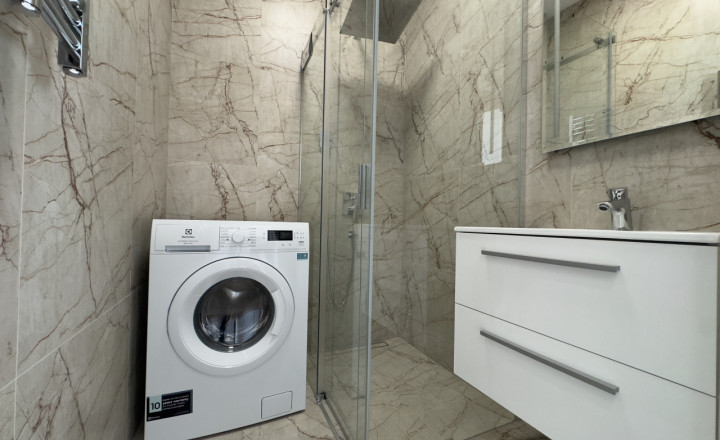Jednoizbový moderný apartmán s veľkou terasou, Komárno - fotografia 6