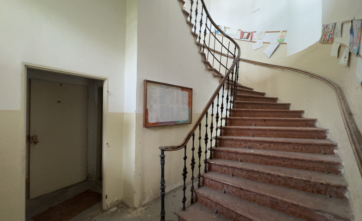 1000 m² histórie v centre Komárna s potenciálom pre 8–10 bytov - fotografia 5