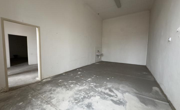 1000 m² histórie v centre Komárna s potenciálom pre 8–10 bytov - fotografia 12