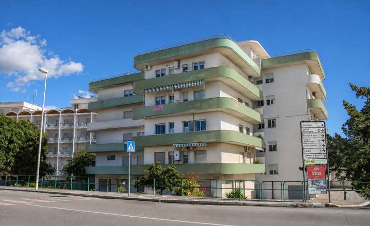120 m² pri mori s terasou 35 m². Priestor, ktorý si dnes za túto cenu hľadá náhradu len ťažko.