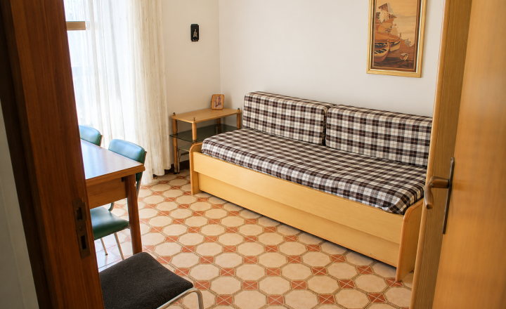 120 m² pri mori s terasou 35 m². Priestor, ktorý si dnes za túto cenu hľadá náhradu len ťažko. - fotografia 10
