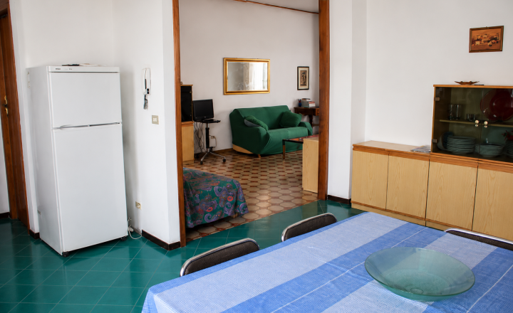 120 m² pri mori s terasou 35 m². Priestor, ktorý si dnes za túto cenu hľadá náhradu len ťažko. - fotografia 5