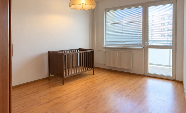 Na prenájom 2-izbový byt v Komárne – Košická ulica, 55 m² s balkónom - fotografia 3