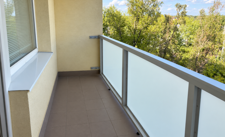 Na prenájom 2-izbový byt v Komárne – Košická ulica, 55 m² s balkónom - fotografia 10