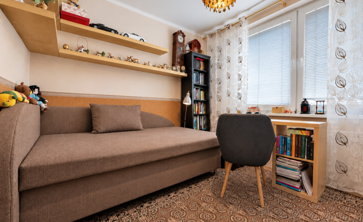 3-izbový byt /72 m²/ s pracovňou, špajzou a komorou - Rákócziho ulica - fotografia 6
