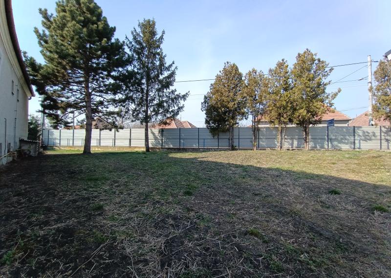 Stavebný pozemok na predaj, Nesvady